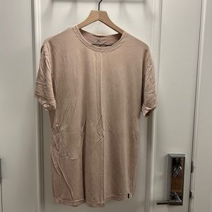 Lululemon Lab Men’s tan short sleeve shirt Small